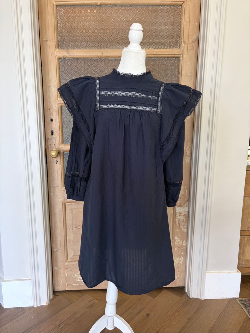 Maeve Anthropologie Navy Lace-Trim Flutter Sleeve gunnysacks style 8 Dress